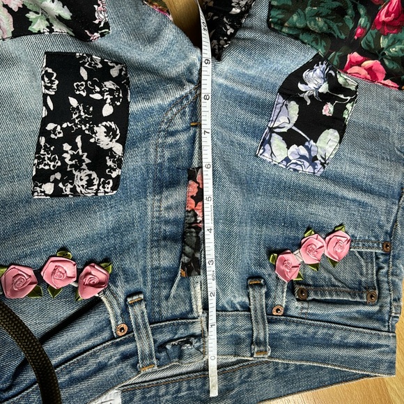 Vintage jeans with patch work - Picture 10 of 12